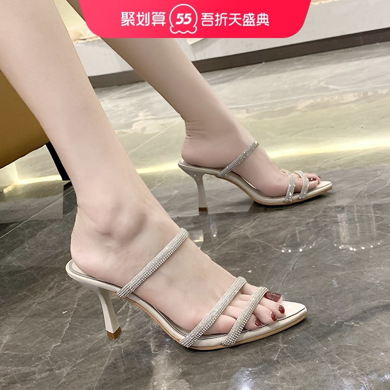 Wear sexy pointed rhinestone thin heel slippers women summer 2021 new thin thin with open-toed word high-heeled sandals