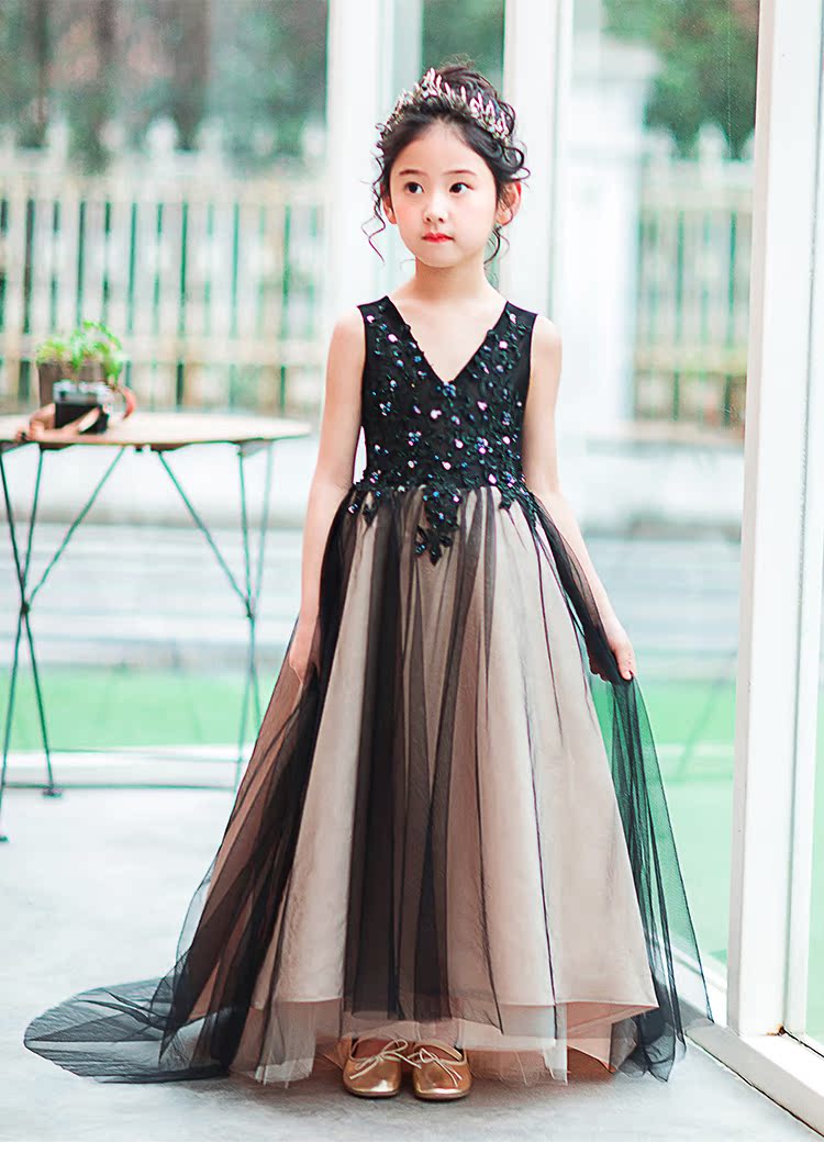 Đầm trẻ em nữ váy đen đuôi váy cô gái dạ hội thời trang bé gái