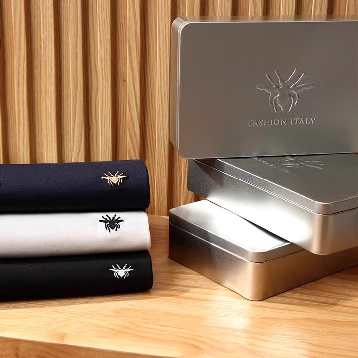 Cabinet 6K+! Iron Box Packaging! New Feather Protein Fiber Bee Embroidery Summer Men's Round Neck Short-Sleeved T-Shirt