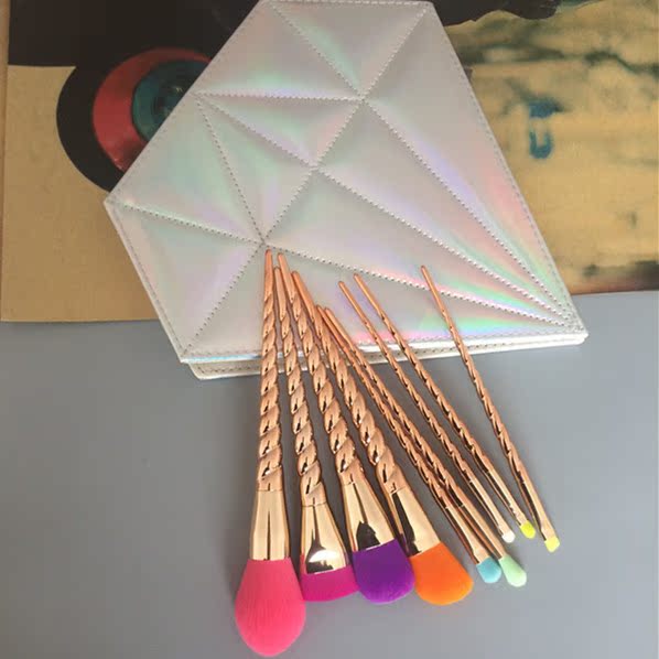 化妆刷独角兽9支套装刷散粉修容粉底眼影晕染遮瑕眉刷送刷包