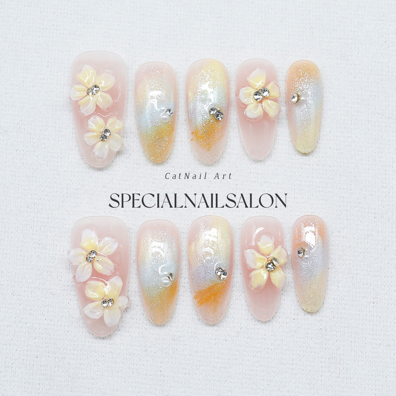 【Warm Sun Lily】Handmade Wearable Nail Art 3D Small Yellow Flower Gradient Fine Glitter Cat Eye Nail Stickers