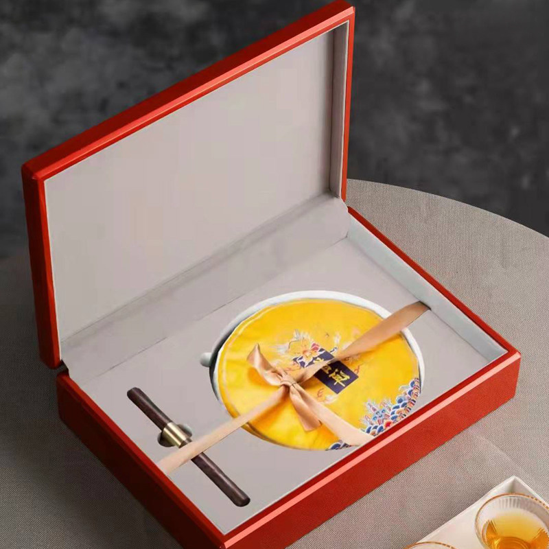 High-grade solid wood Pu 'er tea packaging box empty gift box 357g Fuding white tea cake box tea packaging Pu 'er tea box