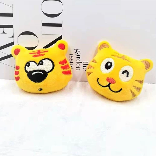 Плюшевая кукла, брошь, мультяшная булавка, сумка, шарф, декоративный аксессуар, новая коллекция, тигр