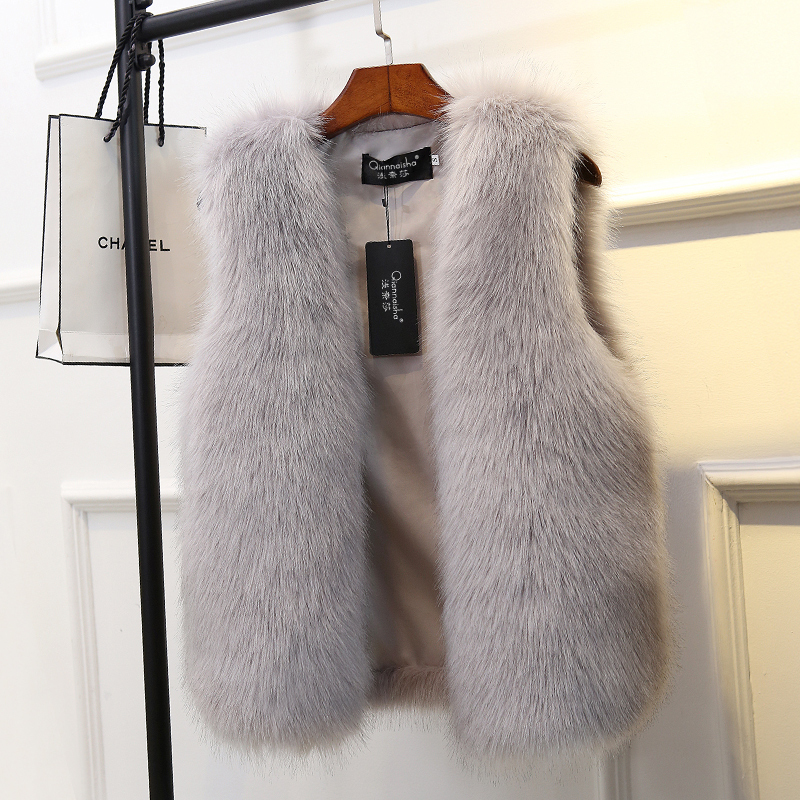 Fur Vest for Women, Short Style, 2025 Autumn and Winter New Model, Faux Fox Fur Vest, Slimming Korean Style, Plush Vest