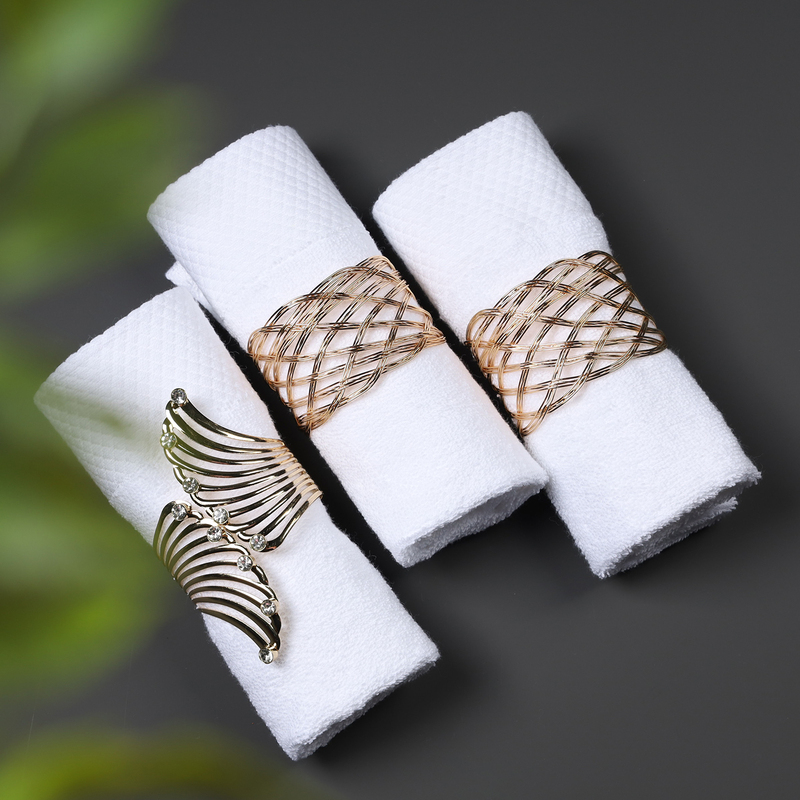 Showroom, Store, Bathroom Cabinet, Soft Furnishings, Small Towel Roll Holder, Model Home, Bathroom, Bathtub, Square Towel Tie, Soft Furnishings