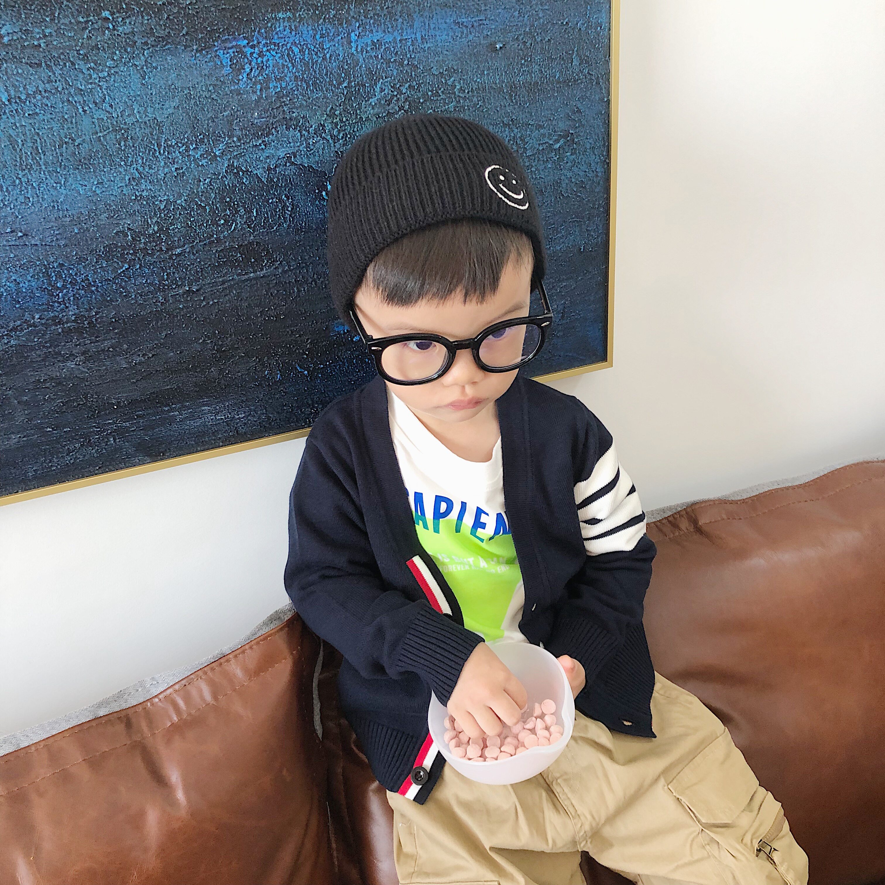 Biscuit mother ins spring and autumn new children's suits Korean version of the children's baby TB knitted cardigan sweater jacket two colors