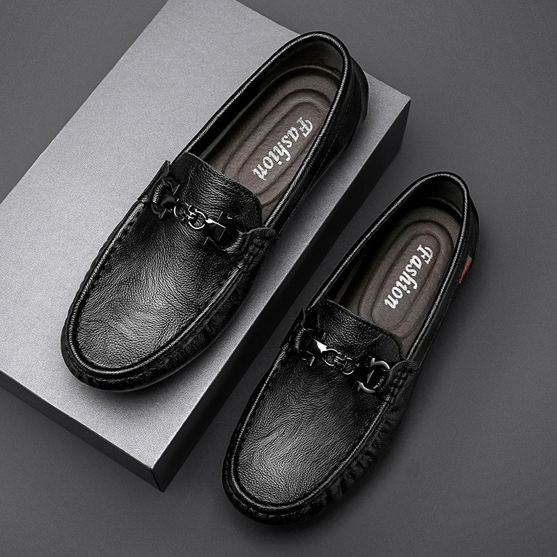 Loafers Men's Shoes Men's Slip-On Shoes Trendy Breathable Lazy Men's Shoes Men's Casual Versatile British Style Leather Shoes