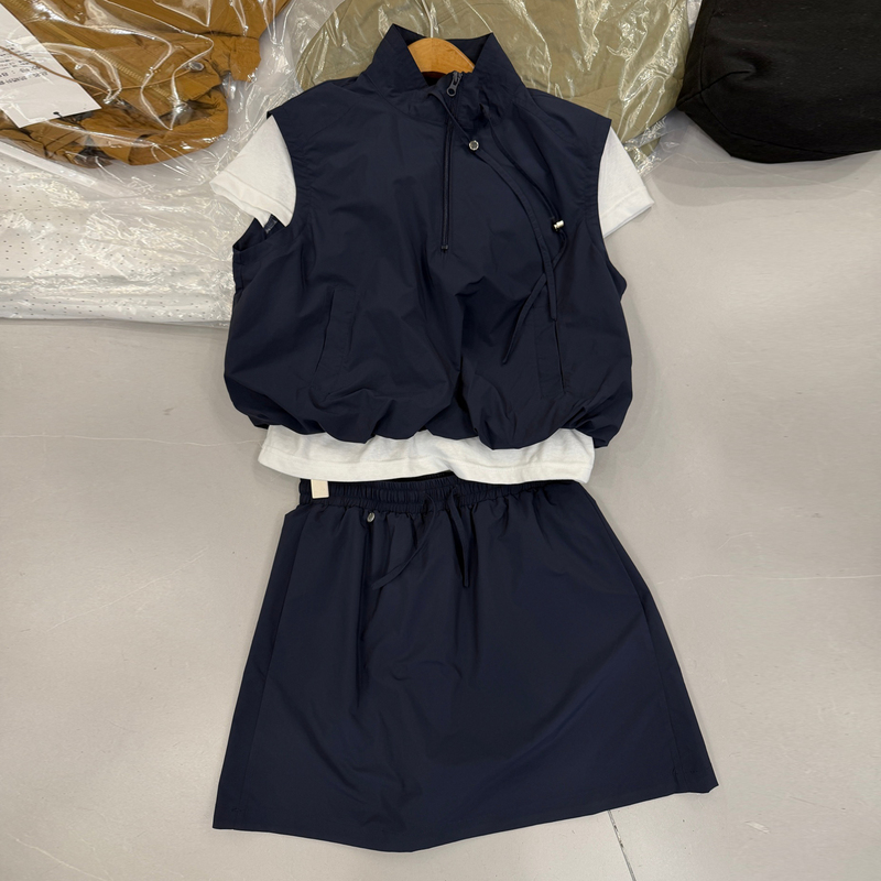 Korean Style European Fake Two-Piece Short-Sleeved Stand-Up Collar Vest and Skirt Two-Piece Set for Women Summer 26 New Short Skirt T-Shirt Set Korean Style European Fake Two-Piece Short-Sleeved Stand-Up Collar Vest and Skirt Two-Piece Set for Women Summer 26 New Short Skirt T-Shirt Set