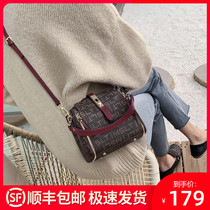 Masaran Ti bucket bag bag 2021 New Tide Joker fashion shoulder shoulder bag female mother Hand bag bag