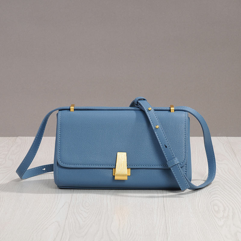 Net Red Identical Genuine Leather Women Bag 2022 New Fashion Foreign Pie Retro Large Capacity Single Shoulder Diagonal Satchel Bag