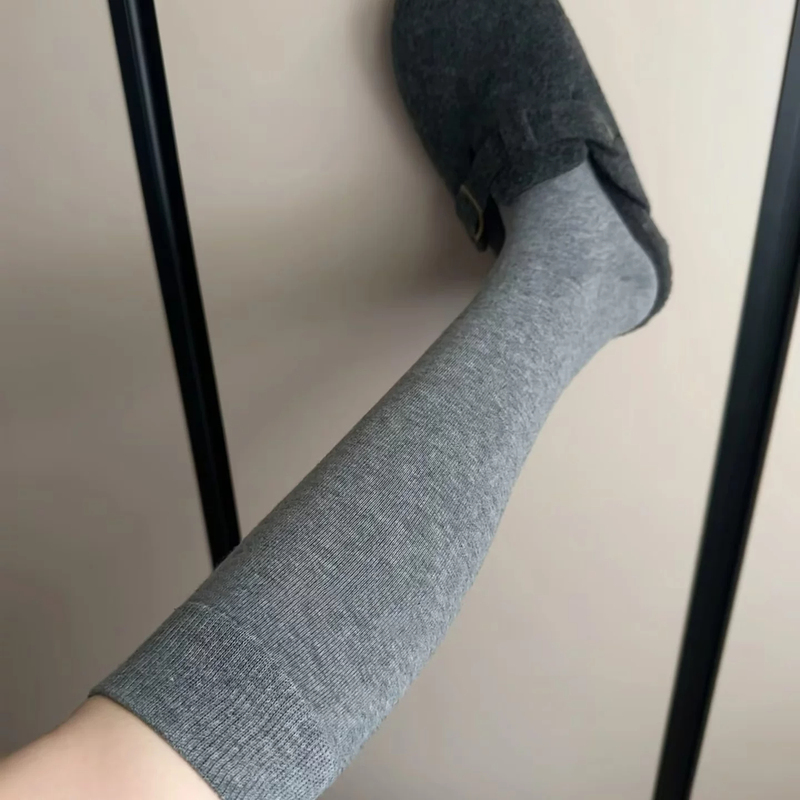 Custom-Dyed Korean Gray ~ Korean Style Pressure Calf Socks! Makes Legs Look Straighter! Calf Socks Seamless Socks Basic Style Miu Series
