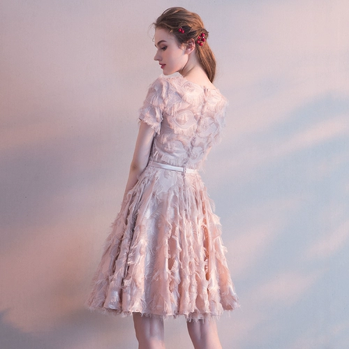 Короткое вечернее платье, подходит для подростков, для подружки невесты