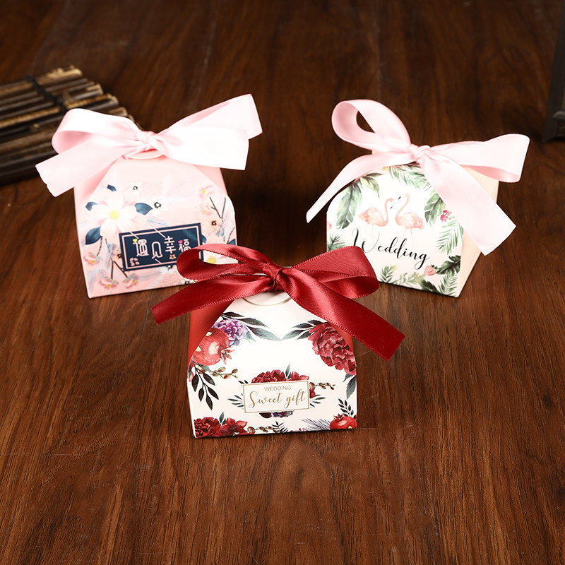 New Wedding Large Square Ribbon Ribbon Bow European Red Pomegranate Flower Pink Flamingo Candy Box