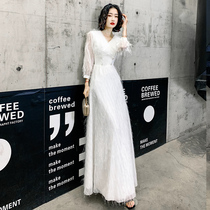 White evening dress dress female banquet host Noble elegant temperament simple generous long high-end usually wear