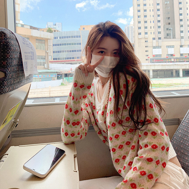 Large size size early autumn knitted blouse Korean version loose with lazy wind superior sweater coat cardigan jacket ladies 2022 new