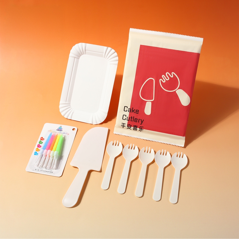 Food-Grade Plastic Birthday Cake Knife, Fork, Plate Set, Disposable Four-In-One Spoon and Fork Cutlery, Paper Plate, Candle Combination
