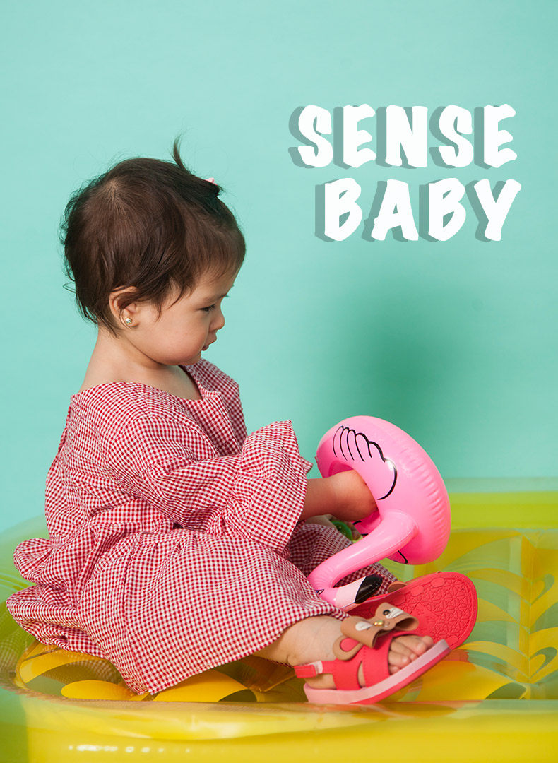 GRENDHA 巴西进口 软底防滑 儿童凉鞋 天猫优惠券折后¥69包邮(¥219-150)1-4岁4色可选 美亚