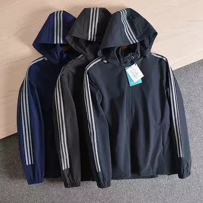 (ODM company single three bar bar night vision reflection) autumn and winter New Men's sports plus velvet jacket jacket