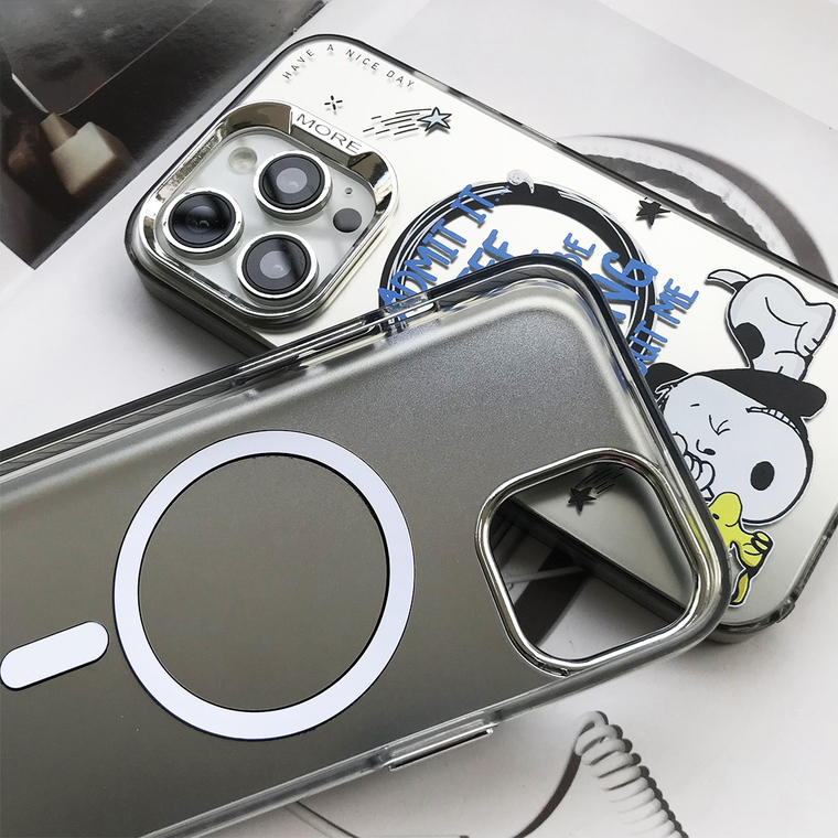 Snoopy Dog New Girls Cartoon MagSafe 15, 14, 13, 12 iPhone Case