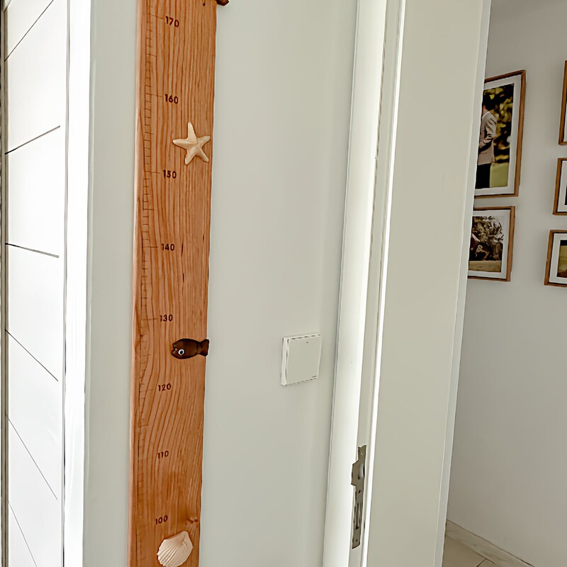 Solid Wood Children's Height Measuring Ruler, Made of Whole North American Cherry Wood and Ash Wood, New Model Launched, Cute Cartoon Design, Flat Wall-Mounted