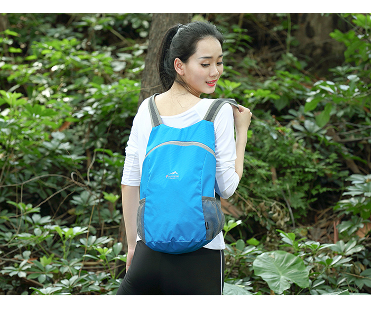 Ultralight ngoài trời ba lô có thể gập lại ba lô nam nhẹ túi du lịch không thấm nước leo núi túi da nhẹ túi nữ cặp học sinh tiểu học