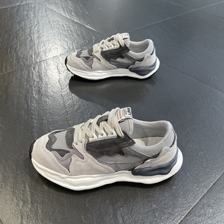 Men's Shoes Spring 2026 New Trendy Popular Youth Casual Running Sneakers Retro Style Trendy Shoes