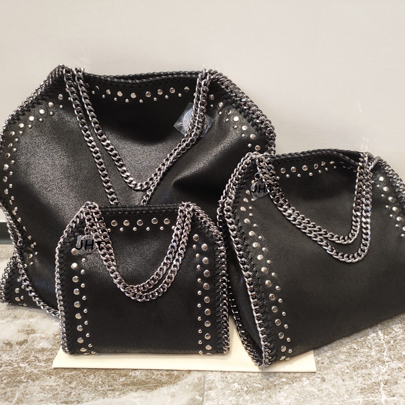 New Stella Five-Pointed Star Studded Rivet Punk Style Chain Bag Versatile Niche Tote Bag Crossbody Bag