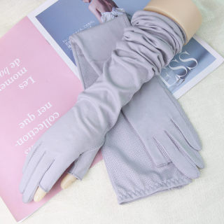 Extended sun protection driving gloves, fully breathable and sweat-absorbent