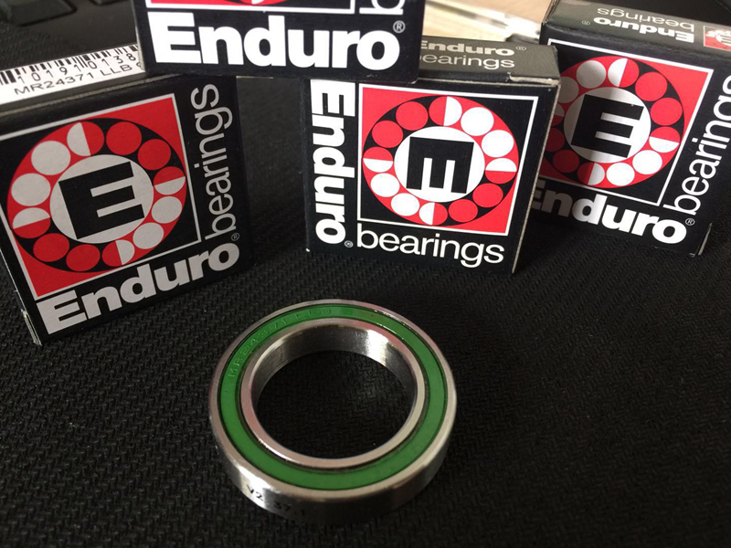 American ENDURO bearings are specially designed for Trek TREK's BB90 central shaft bearings to solve the abnormal noise MR 24371