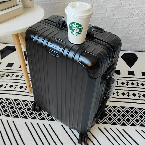 Высококачественный универсальный чемодан