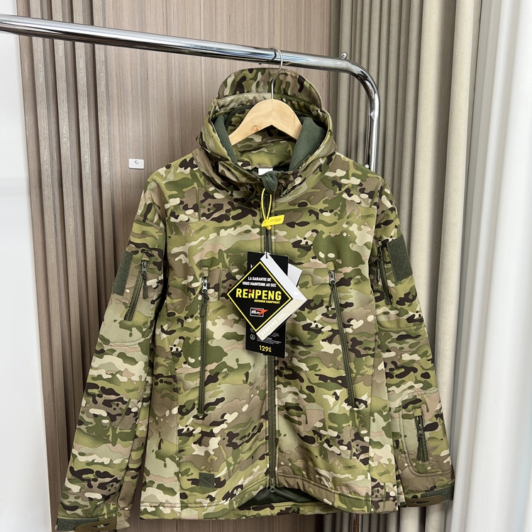 Sharkskin Softshell Waterproof and Wear-Resistant Spring and Autumn Men's Outdoor Multifunctional Tactical Fleece-Lined Assault Jacket Sharkskin Softshell Waterproof and Wear-Resistant Spring and Autumn Men's Outdoor Multifunctional Tactical Fleece-Lined Assault Jacket