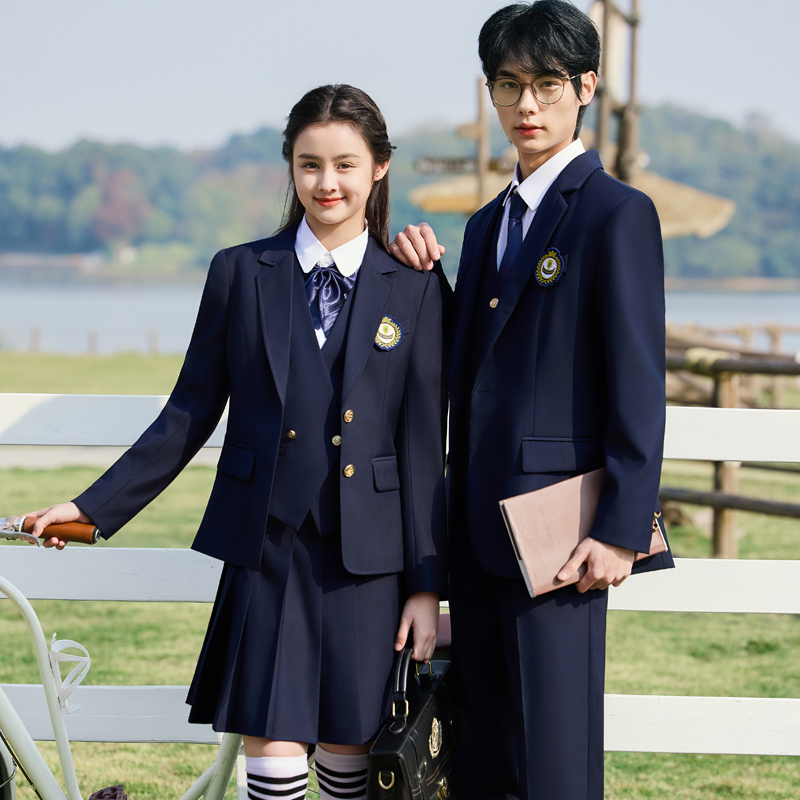 Shanghai Film Art Academy Integrates High School Uniforms Shanghai Film Art Academy Integrates High School Uniforms