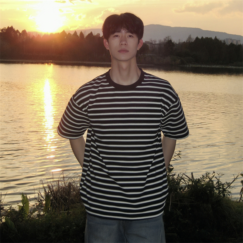 Japanese Basic Striped Short-Sleeve T-Shirt for Men 2026 Summer Trendy Retro Loose Casual Half-Sleeve Tee Shirt