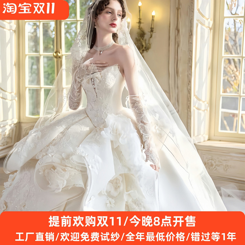 Moon Goddess Garland Strapless Wedding Dress 2026 New Style Bridal Long Train Vintage French Satin Main Gown Moon Goddess Garland Strapless Wedding Dress 2026 New Style Bridal Long Train Vintage French Satin Main Gown