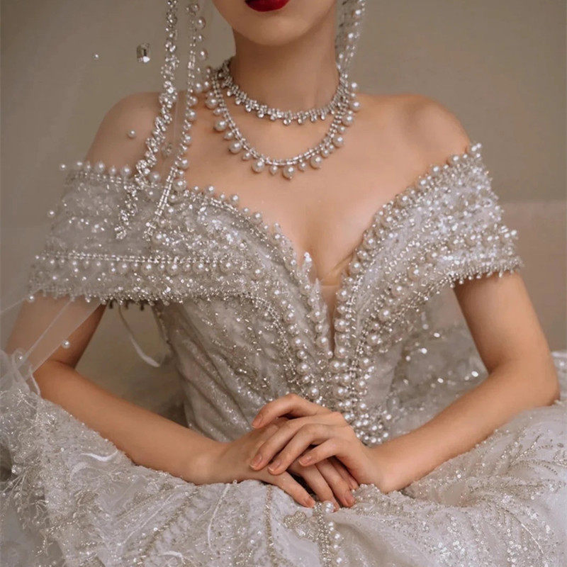 Main wedding dress bridal 2021 new rework extravaganza V collar court Winds large size slim-shoulder pregnant woman little sub