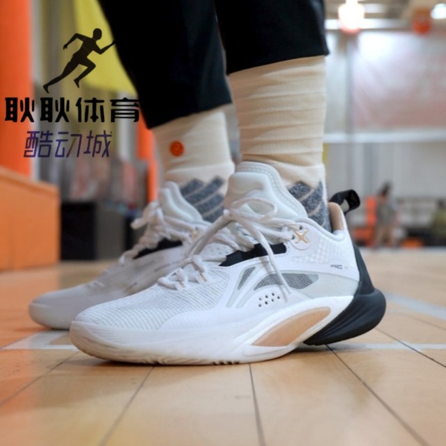 Geng Geng ກິລາ LiNing Li Ning Blitz 10 ຕ່ໍາສຸດຜູ້ຊາຍເກີບບ້ວງທີ່ແທ້ຈິງ ABAT085-5-6-9-3-8