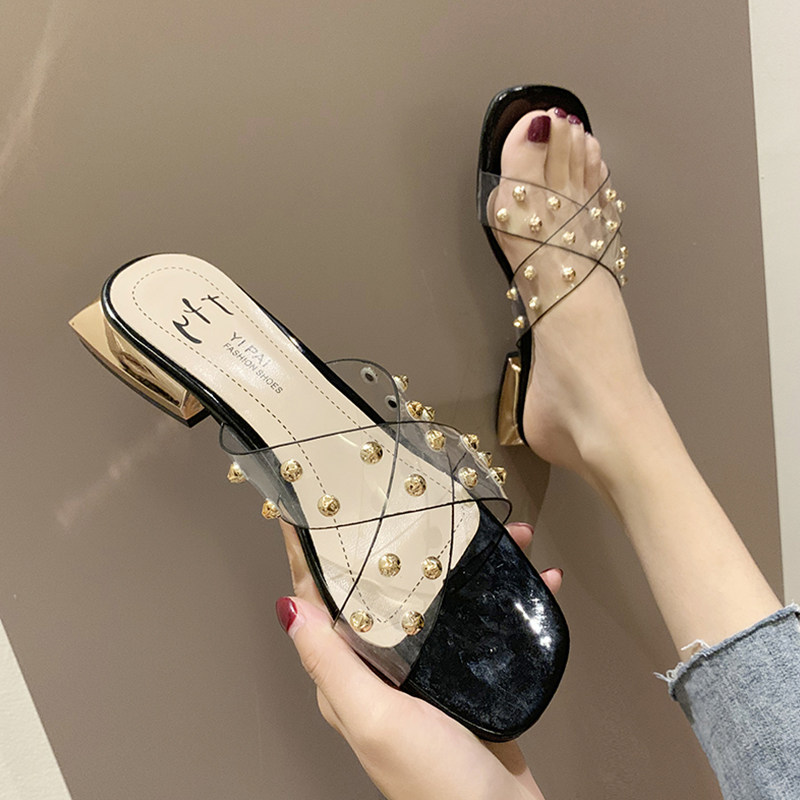 Slippers female outwear coarse heel low heel-lined with stylish cross cool drag 2021 new transparent rivet beach shoe