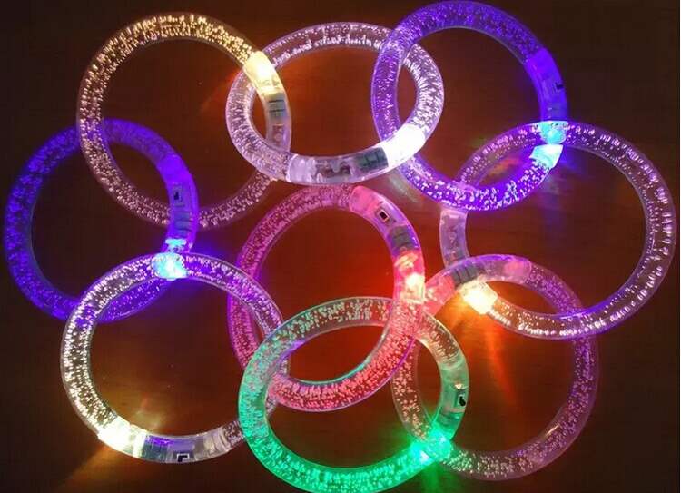 Qiqiu Acrylic Glowing Bracelet Glowing Bracelet LED Crystal Bracelet ktv Bar Concert Nguồn cung cấp - Sản phẩm Đảng / Magic / Hiệu suất 	đồ hóa trang halloween phù thủy