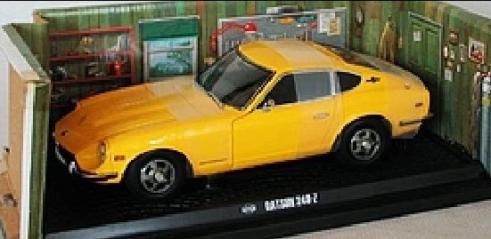 Kyosho 1:18 is suitable for Nissan 240Z(LHD) yellow car model