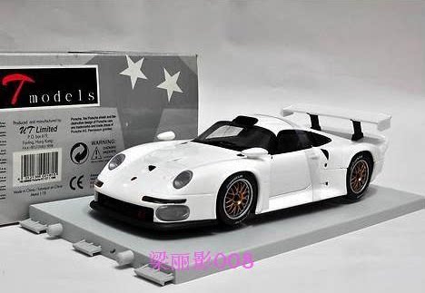 UT 1:18 PORSCHE Porsche 993 911 GT1 white car model