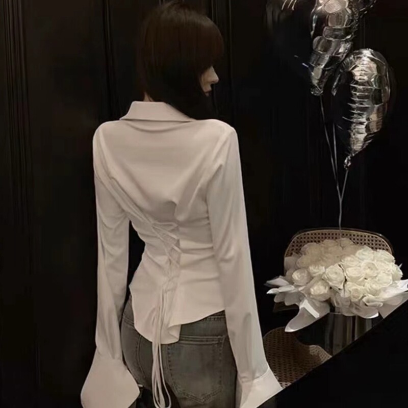 Sexy and Alluring Long-Sleeved Chiffon White Shirt for Women with a Cinched Waist and Back Tie, Suitable for Autumn