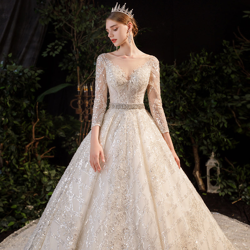 Long sleeve fasting wedding dress 2022 new bridal main wedding dress small sub-palace wind reworked trailing senior summer daughter