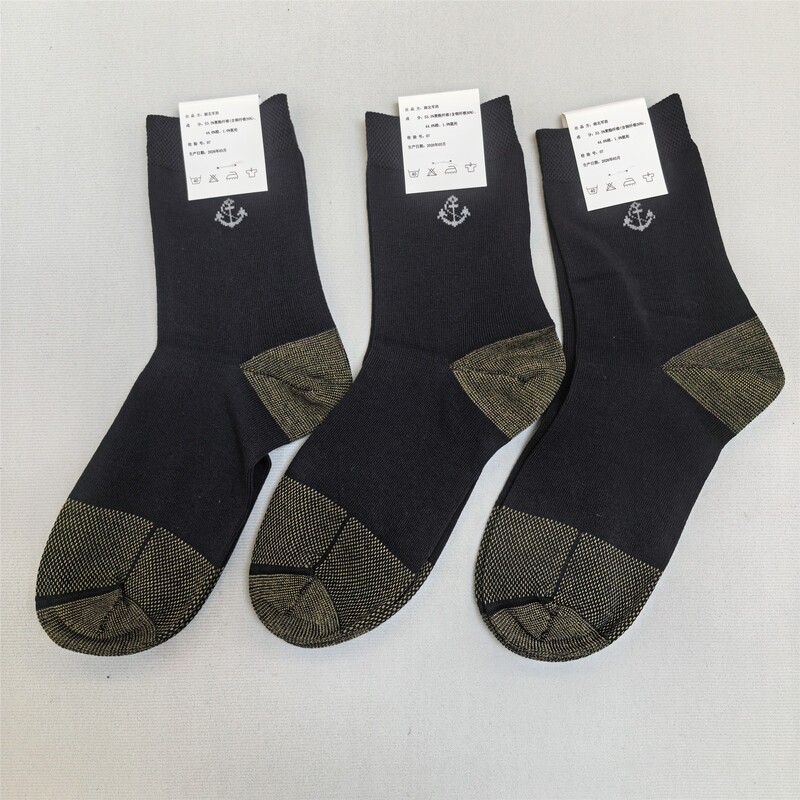 Long-Lasting Antibacterial Socks with Nano Copper for Men, Anti-Odor, Mid-Calf, Sweat-Absorbent, Breathable, Spring and Summer Sports Socks Long-Lasting Antibacterial Socks with Nano Copper for Men, Anti-Odor, Mid-Calf, Sweat-Absorbent, Breathable, Spring and Summer Sports Socks