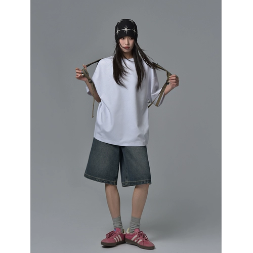 Базовая однотонная весенняя летняя футболка, круглый воротник