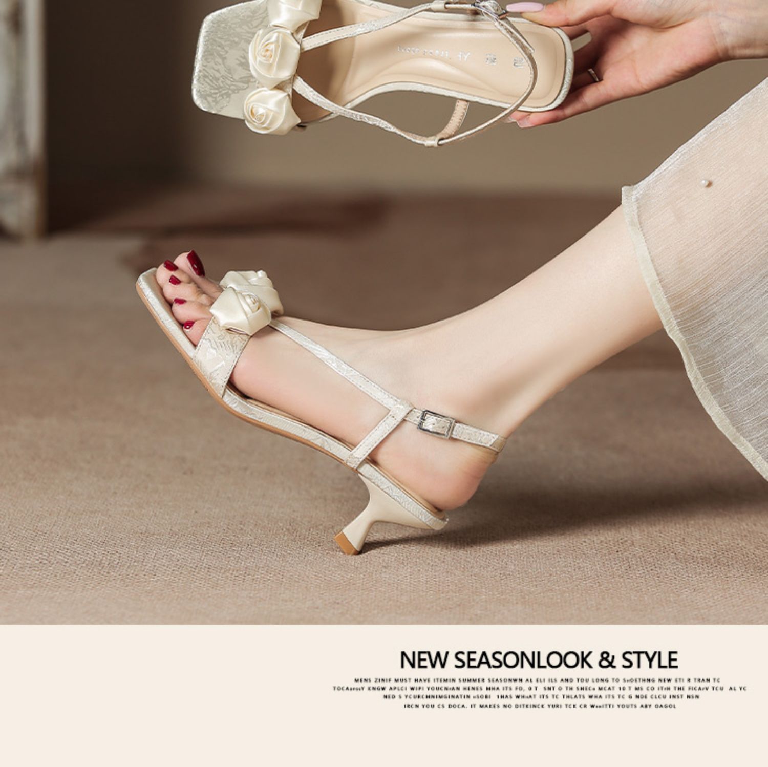 C9335 1380K GIÀY DÉP SANDAL NỮ RUOREAG GÓT NHỌN MÙA HÈ HỌA TIẾT HOA GIÀY DÉP NỮ G04 SẢN PHẨM MỚI