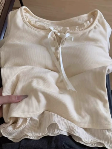 Женская белая нижняя рубашка из двух частей, весна 2025, новый осенне-зимний шикарный и красивый облегающий топ с красивым дизайном