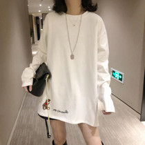 2021 Spring and Autumn New White Long Sleeve T-shirt Womens Loose Interior Long Cotton Embroidery base shirt Top Tide