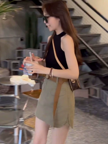 Короткая сексуальная майка топ без рукавов, в американском стиле, для маленькой груди