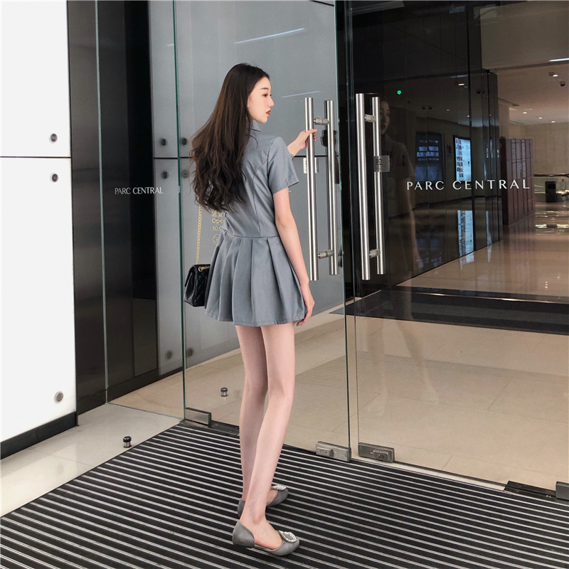 VK旗艦店 韓系復古氣質收腰百褶小西裝雙排釦短袖洋裝