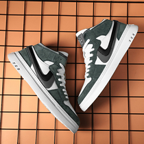 Mens shoes 2020 new high-top autumn Korean version of the trend all-match mid-help autumn and winter tide shoes winter plus velvet casual board shoes